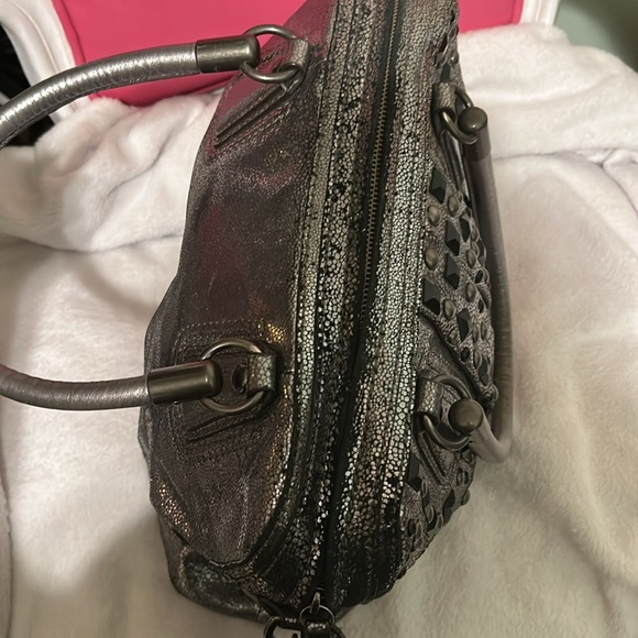 Rare Limited Edition Studded Metallic Coach Shoulder bag - Picture 3 of 9